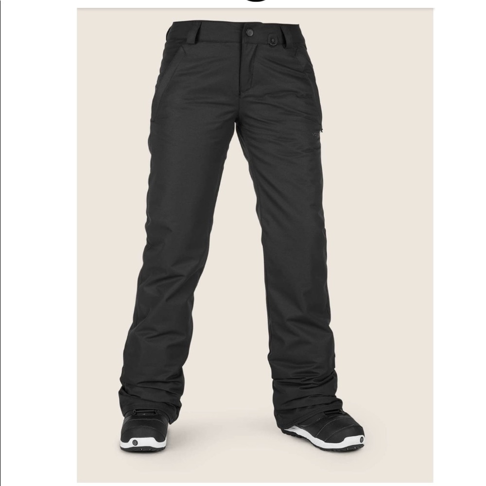 Women’s Volcom ski/snowboard pants. NWT.